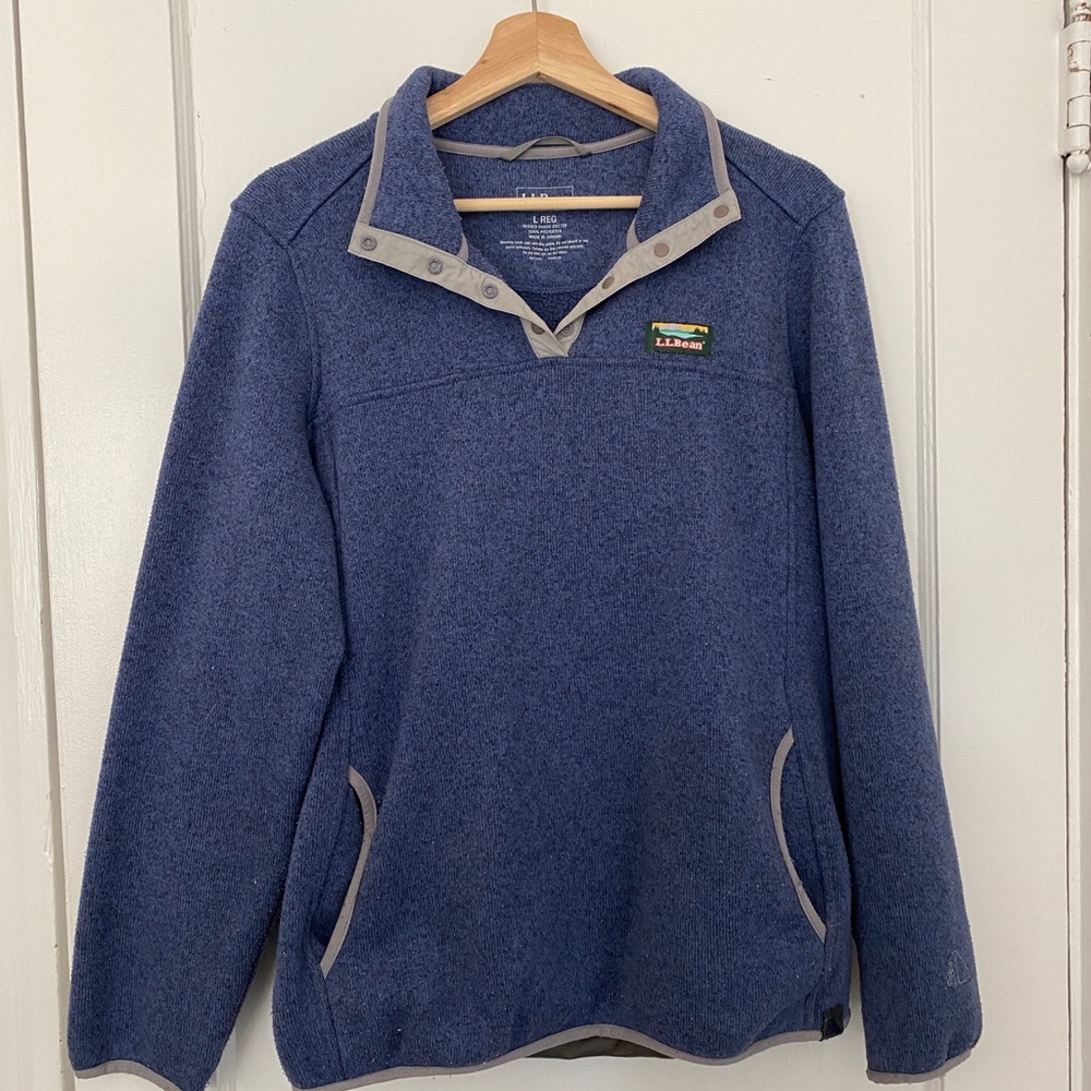 Llbean pullover fleece with front pocket